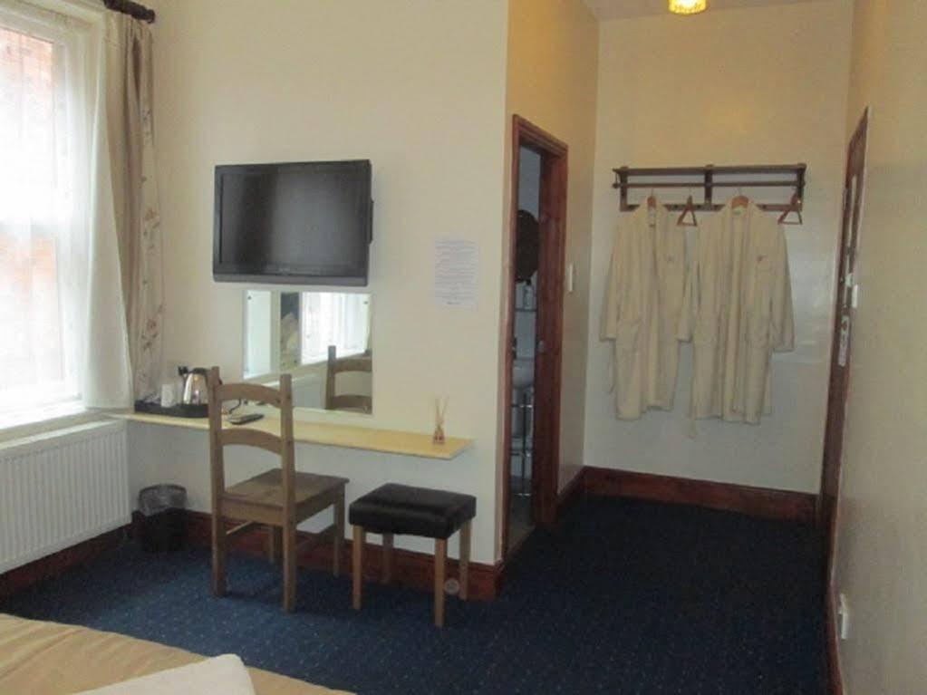 Tropics Beach Hotel Blackpool Zewnętrze zdjęcie